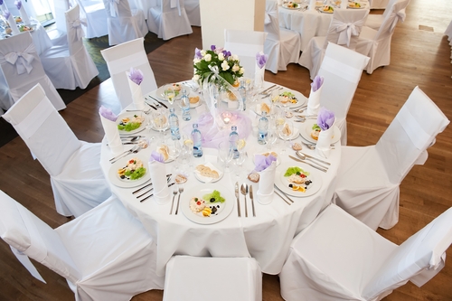 Tablecloths and Linens