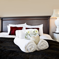Sheets, Towels & Robes